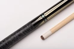 CUEL BE0-047 Billard-Queue Für Poolbillard, 2-teilig, Mit Klebeleder, Vollholz-Oberteil, Leinen-Griffband, 5/16-18-Gewinde