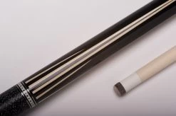 Demon DF1-001 Billard-Queue Für Poolbillard, 2-teilig, Mit Qualitäts-Klebeleder, Vollholz-Oberteil, Leinen-Griffband Inkl. Gewindeschoner